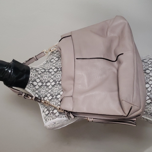 HP. Coach 28219 Madison Pinnacle Large Textured Leather Satchel - Picture 12 of 16